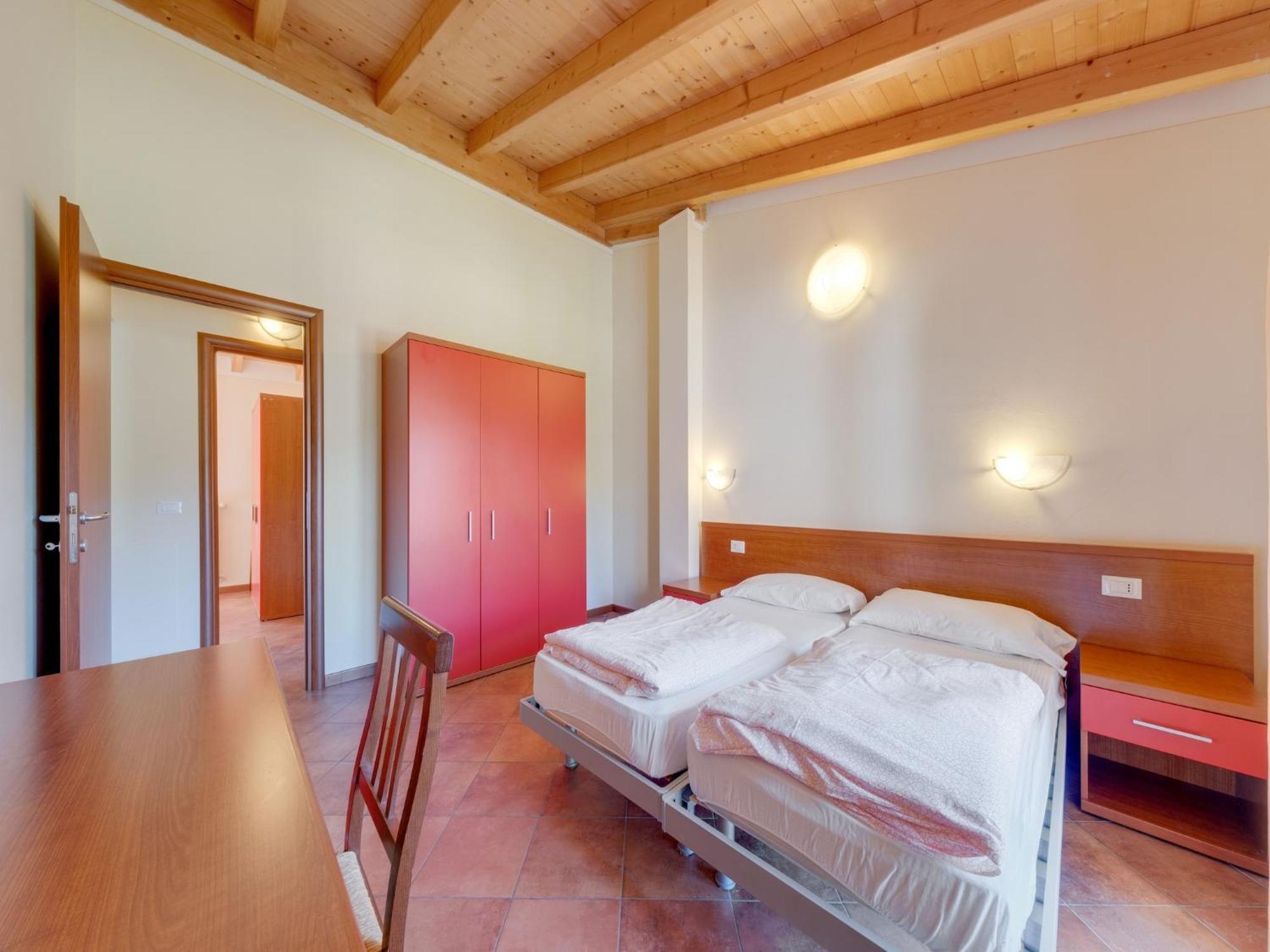 Spacious Apartment In Idro With Shared Pool Crone Eksteriør billede