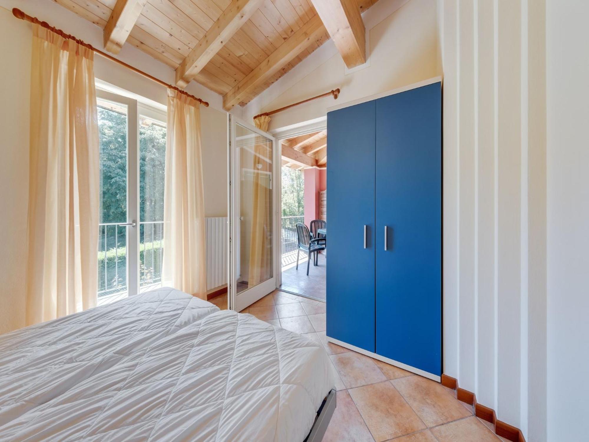 Spacious Apartment In Idro With Shared Pool Crone Eksteriør billede
